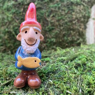 Středa a Vy už máte pocit, že mít trpaslíka tak Vám vyroste? 😉 Kouzelné sluchátko by řeklo: “No, prosím, jak si přejete!”...